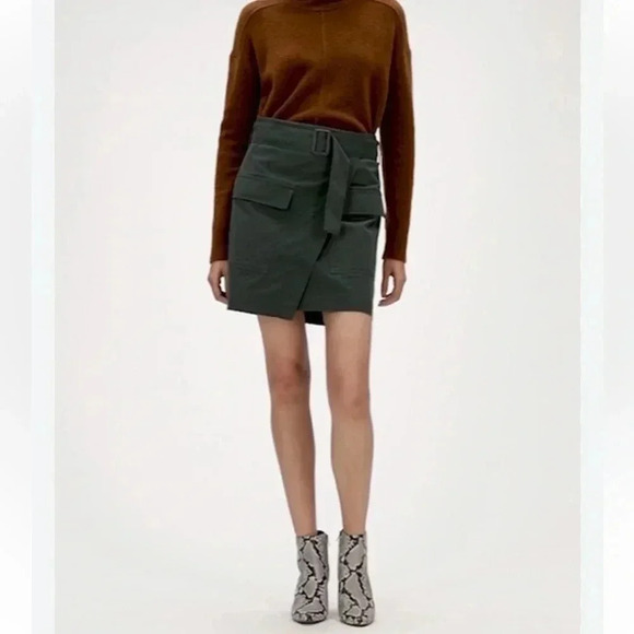 Banana Republic Dresses & Skirts - Banana Republic | UTILITY  WRAP MINI SKIRT